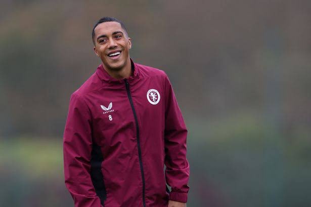 TotalVilla_'s tweet photo. Youri Tielemans ruled himself out of Belgium's upcoming fixtures due to having to manage an ongoing knee issue.

However, Unai Emery is hopeful he will be fit for the trip to Liverpool but requires rest over the international break 🇧🇪

✍️ - [@J_Tanswell] #avfc https://t.co/HCI9cGKhXx