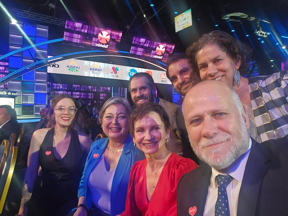 Carolina Tohá tweet media