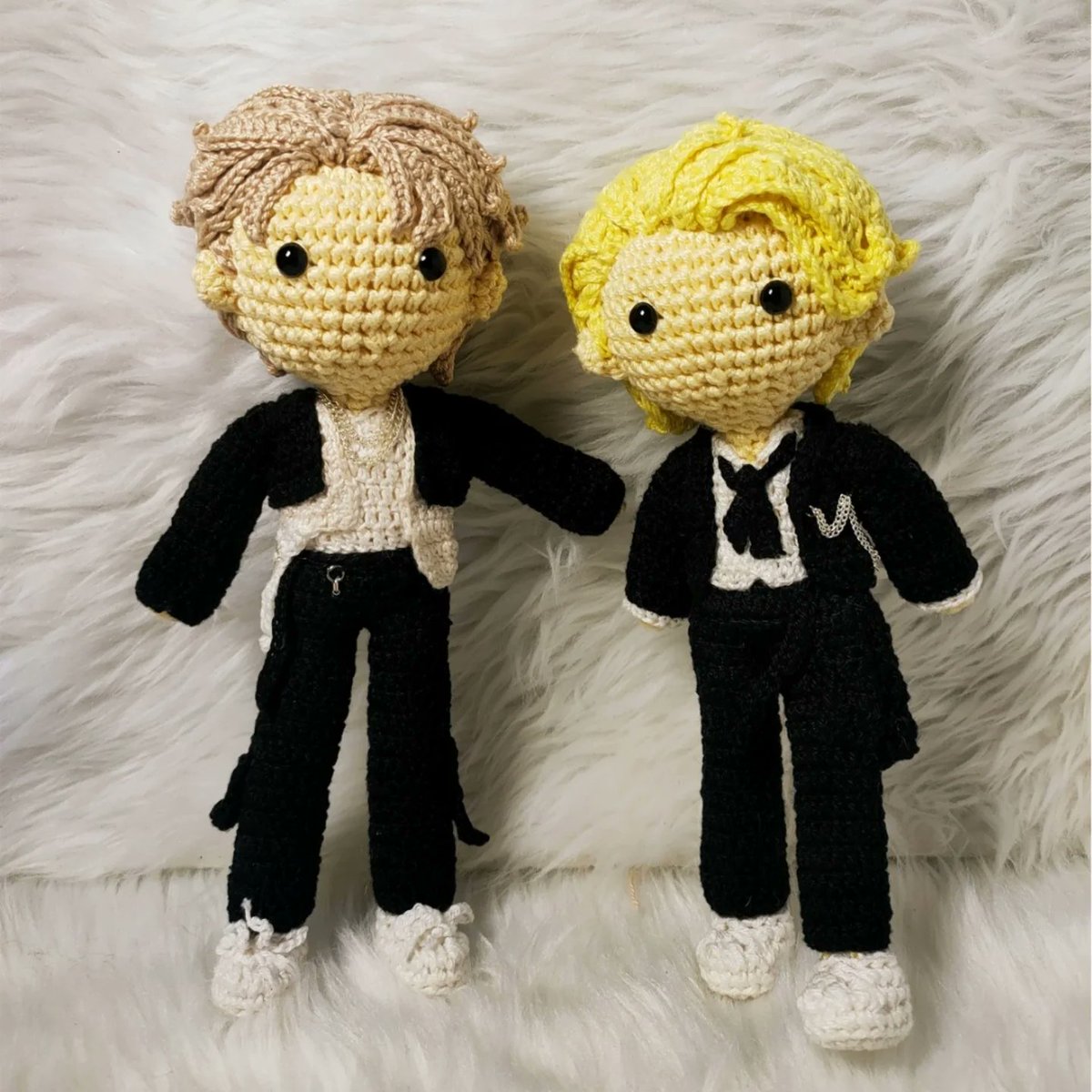 dhookedartisan's tweet photo. Seventeen Hoshi and Woozi 'Maestro' Era ✨
this is true to Woozi's height btw 😉
#seventeen #carat #caratbong #hoshi #woozi #crochet #amigurumi #kpopdoll #kpop #gantsilyo #handmade #madetoorder https://t.co/CKfiYWqrs5
