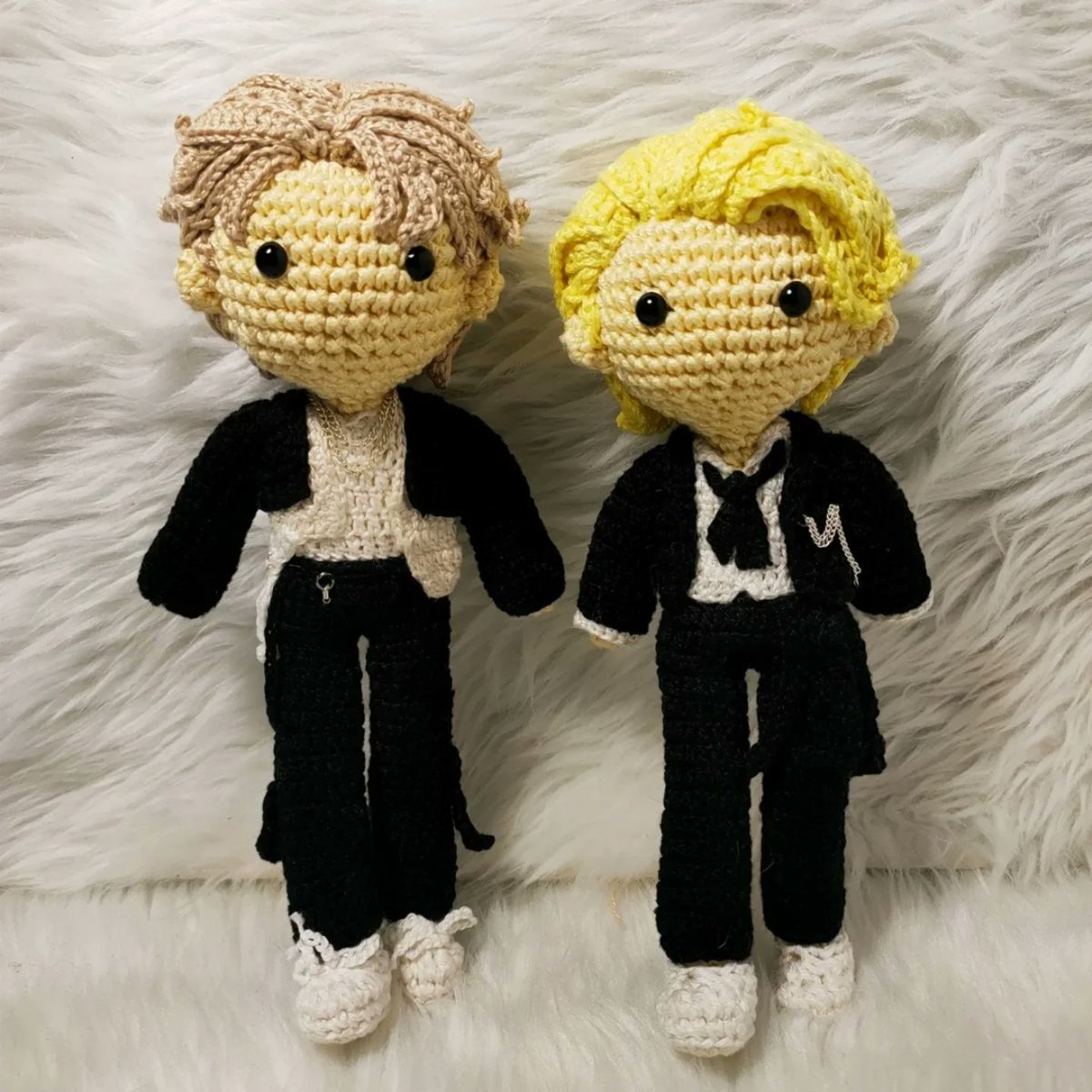 dhookedartisan's tweet photo. Seventeen Hoshi and Woozi 'Maestro' Era ✨
this is true to Woozi's height btw 😉
#seventeen #carat #caratbong #hoshi #woozi #crochet #amigurumi #kpopdoll #kpop #gantsilyo #handmade #madetoorder https://t.co/CKfiYWqrs5