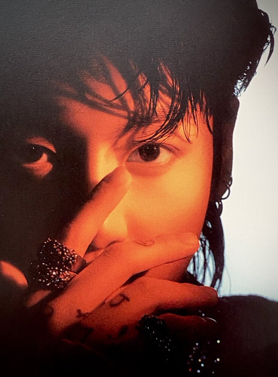 Daily_JKUpdate's tweet photo. MOST HANDSOME JUNGKOOK

 #jungkook #2024MAMAVOTE https://t.co/a9u1fKQDMi