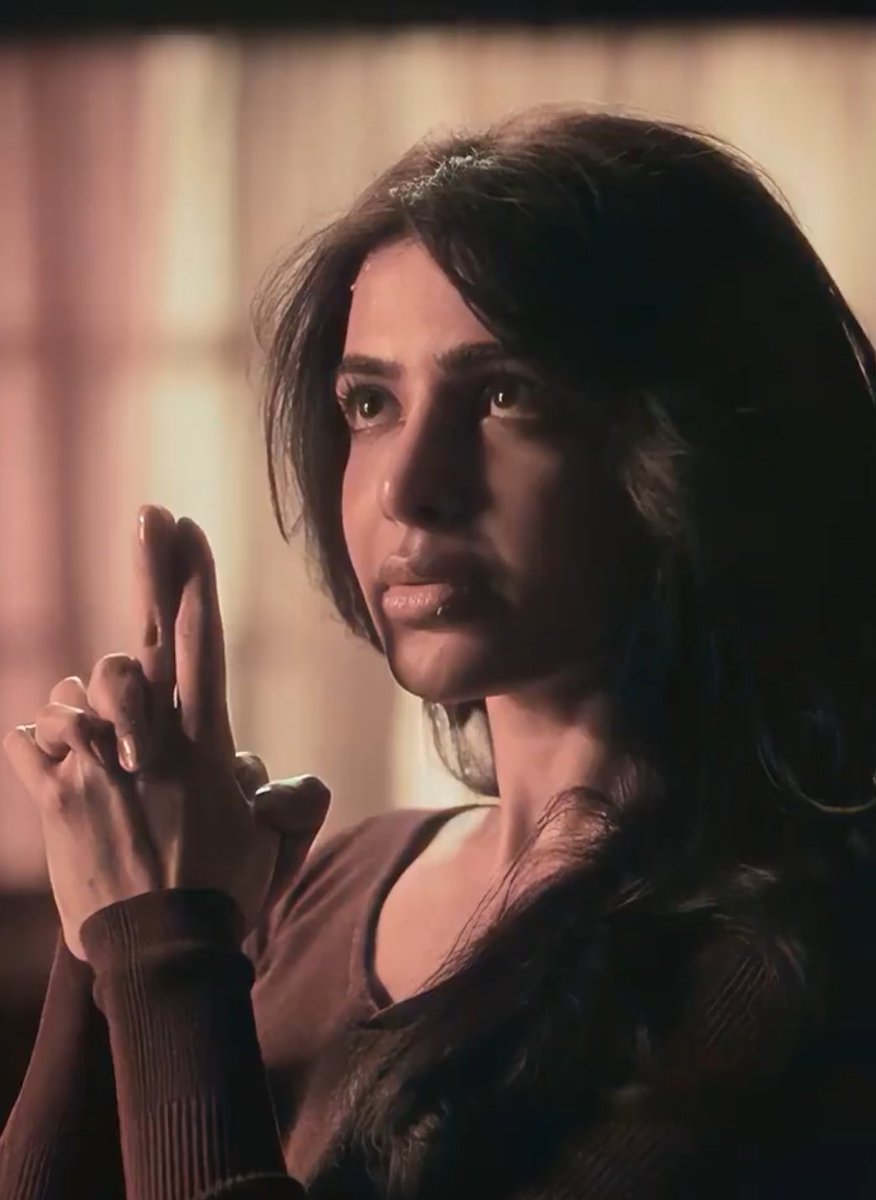 MRrajput53's tweet image. Samantha's kissing scene for the first time 🥵🥰

#SamathaRuthPrabhu #samatha