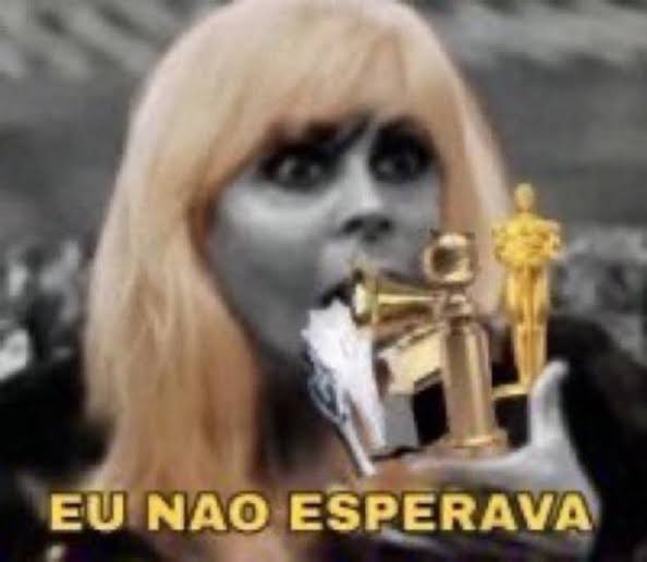 karol tweet media