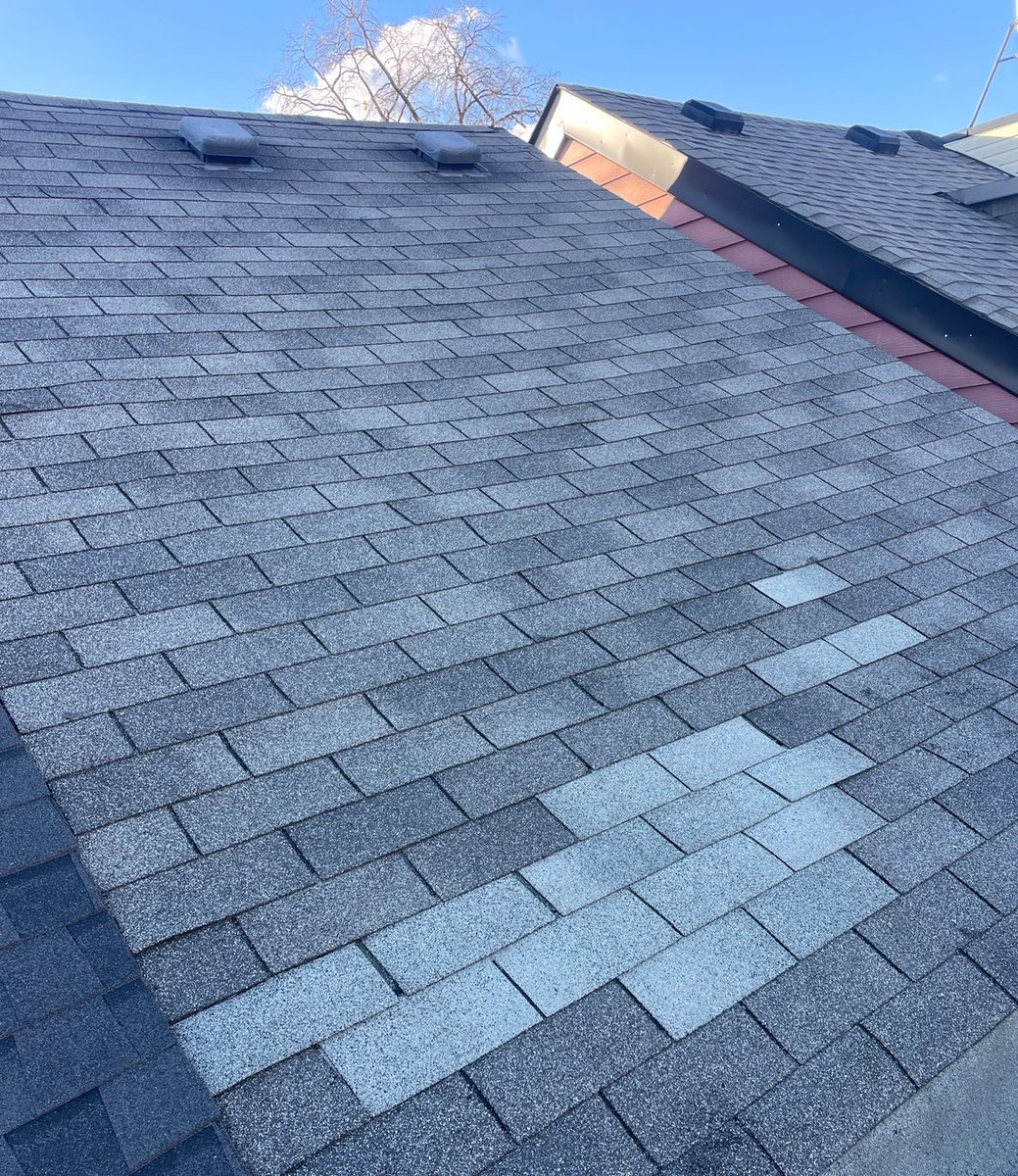 luso_roofing's tweet image. Shingle retrofits and repair…
🧑‍💻 lusoroofing.com
📲 647.866-6213
📧 info@LusoRoofing.com
#roofingitright #roofingcontractor #construction #toronto
#roofmaintenance 
#roofing #roofingtoronto #torontoroofing #roofinspection #roofrepairs #roofleak