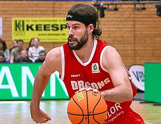 Rusty__Johnson's tweet photo. The Dragons' top scorer in Bochum is Taylor Johnson. In 23:16 minutes he scored 23 points and grabbed nine rebounds. Photos: Gundula Diehr https://t.co/6XwNXQz65U