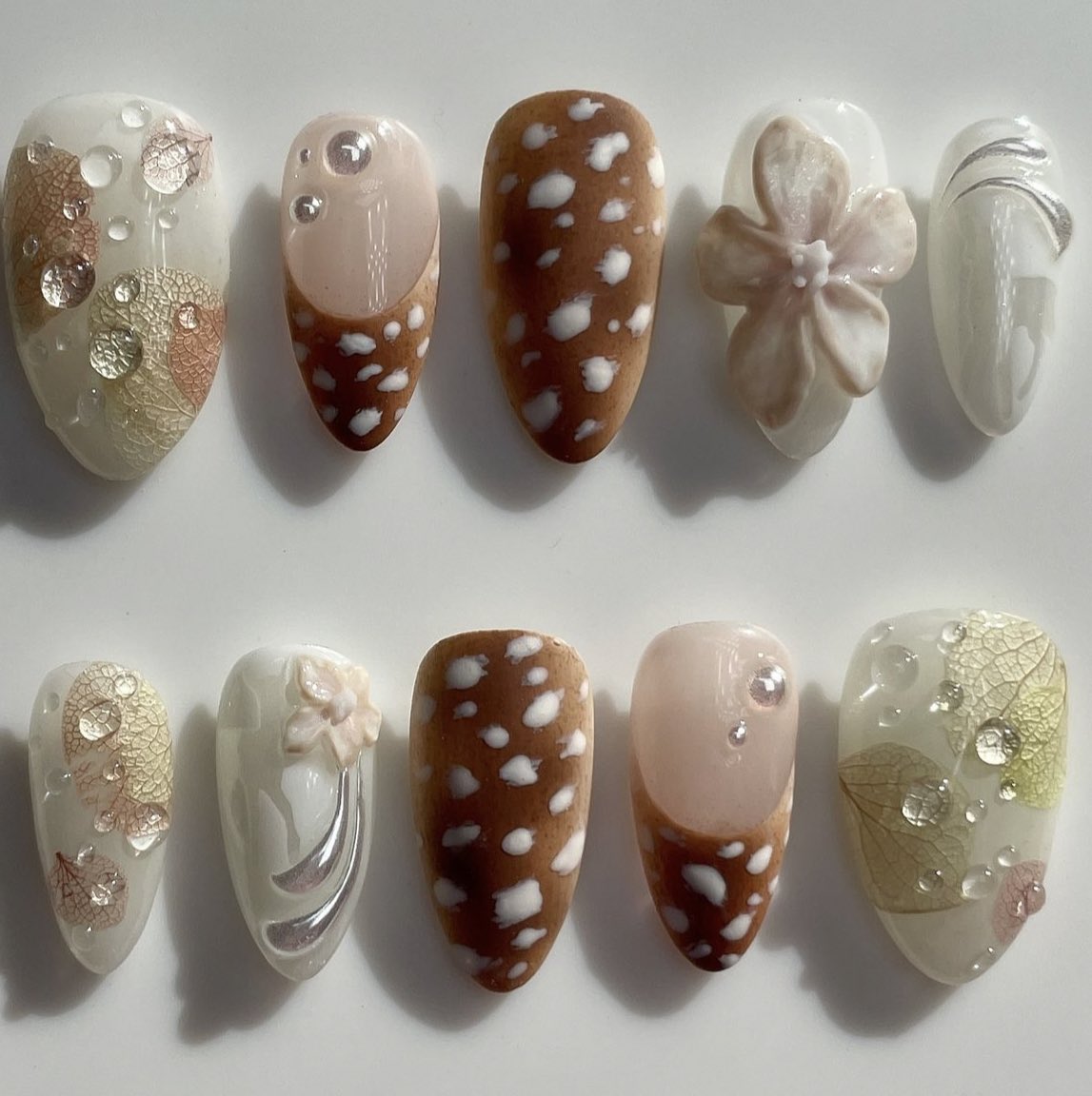 prtygal777's tweet image. Ethereal Fawn Nails