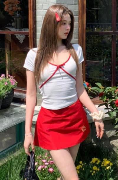 Usedbyploly's tweet photo. ครอปแดงใส่แมทกับกระโปรงแดงได้น้า S80.- https://t.co/XhQ6l5wVrl