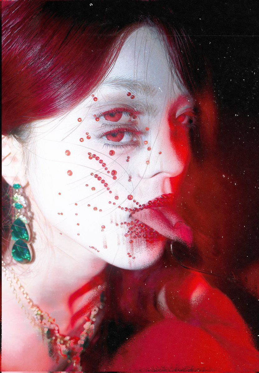 BeixiParticle's tweet photo. Greedy
（my work ）
#photographers #photograph #body #bodypositivity #makeup #red #写真で伝える私の世界 #写真好きな人と繫がりたい #写真撮影 #magzine #art #artist #vogue #voguemagazine https://t.co/E4zO6KEVf8