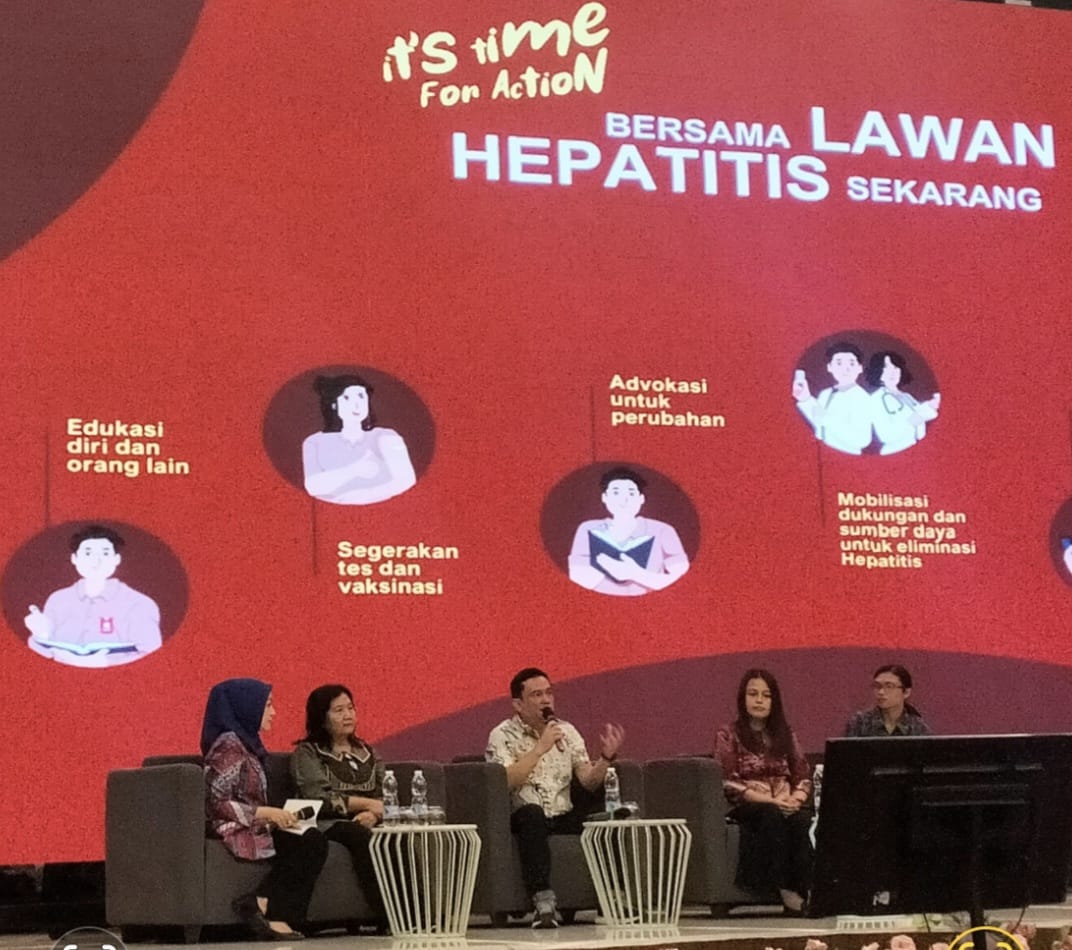 HatiPeduli's tweet photo. On July 28, 2024, the Indonesian government also commemorated World Hepatitis Day with a series of events culminating in Palembang. During this event, we had the opportunity to screen 100 member of key population in Palembang for Hepatitis B and C. #WorldHepatitisDay2024 https://t.co/njRMvMSX1M