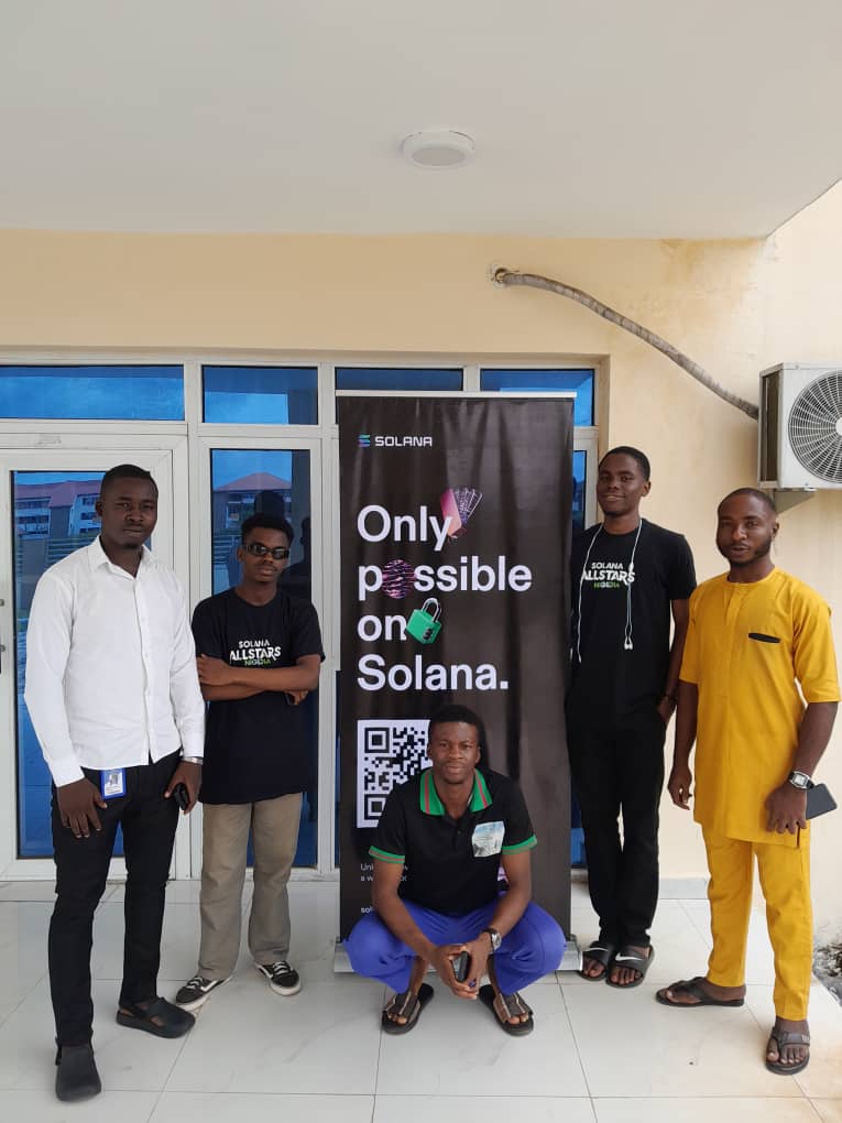 chibuezeMON's tweet photo. GM All-stars
Happy to be here today at the Solana all stars meetup.
Learning alot about how to achieve more in the web3 space and a lot of opportunities that await us in the crypto space🌎💚

@AllstarsNG
@SolanaAllstars
#solanaallstarsnigeria
#liveinowerri https://t.co/b8J82XbRHe