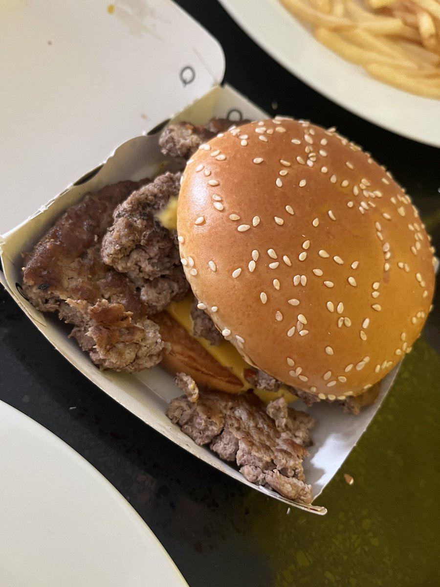 Donna Jeynes tweet media