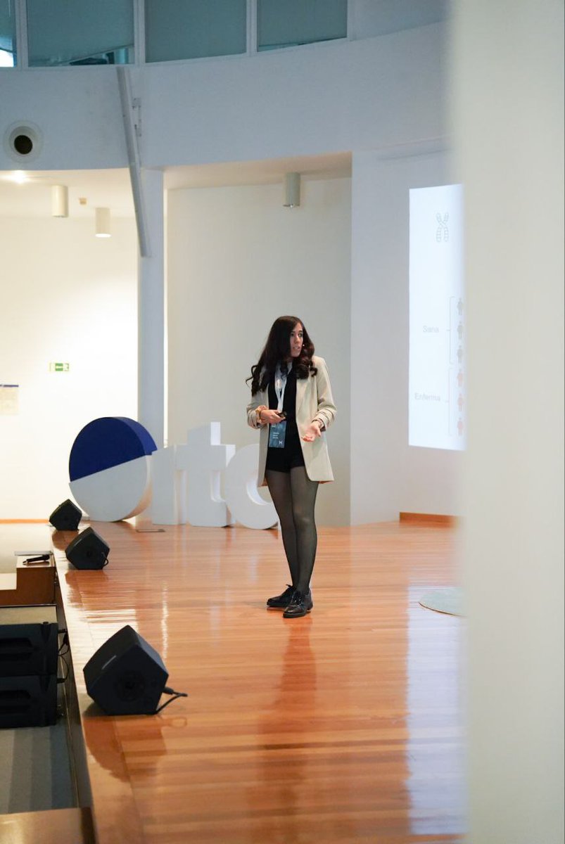 Para cerrar el primer bloque del #wtmz24 <a href="/vanesprau/">Vanessa Bueno</a> nos cuenta por qué no es tan buena idea dar alegremente nuestros datos médicos a terceros de poca confianza