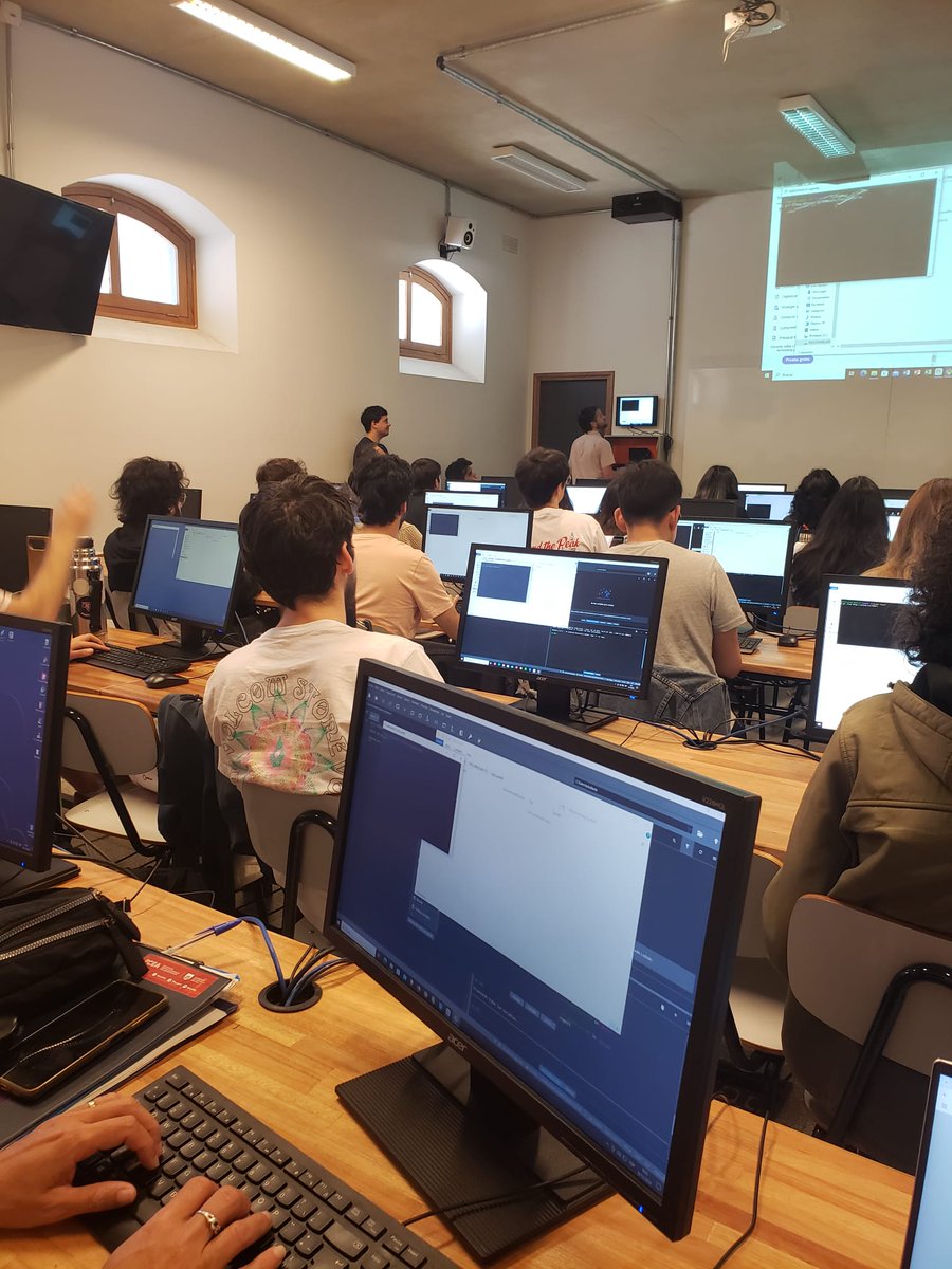 Sociedad Uruguaya de Estadística tweet media