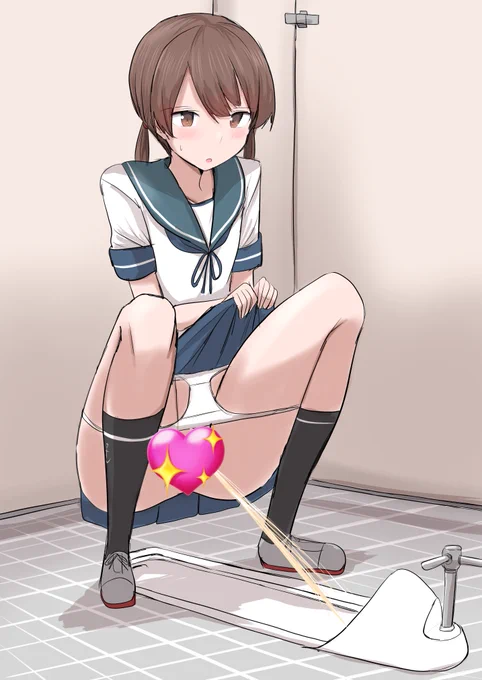 おしっこする白雪ちゃん。 