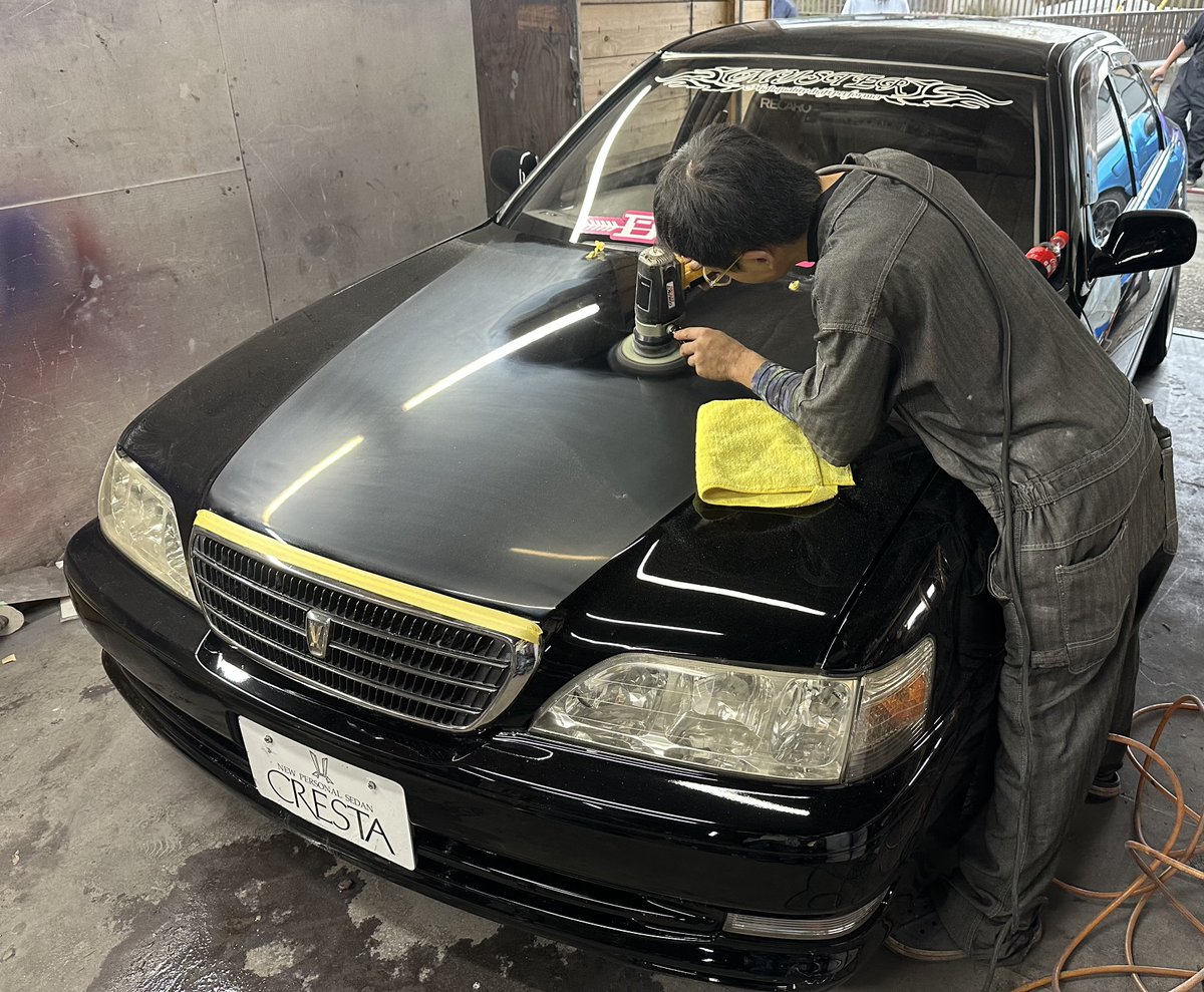 konchan0502's tweet photo. A-MESSEお疲れ様でした！
初めての置きイベでした笑
A-MESSEに向けてクレスタプチリメイクしてました

ワンオフRバンパー製作：Garage suzuki
FSLエアロ修理：高橋くん
エアロ塗装：針ヶ谷自動車
磨き：針ヶ谷自動車

ありがとうございました🙇‍♂️
#A_MESSE https://t.co/u7neiTZ7tp