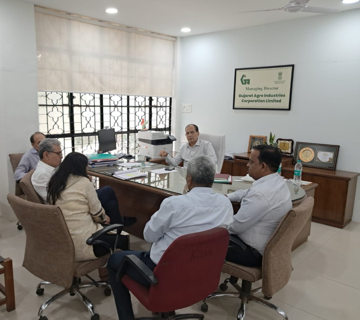 indext_a's tweet photo. On 8th November 2024
A Joint Planning Meet for Integrated Pack House held at GAICL, Gandhinagar headed by
MD-GAICL- Shri D. H. Shah (IAS)
#gaicl
#APEDA
#GITCO
#indexta
@APEDADOC
@gaiclofficial
@gujhorticulture https://t.co/Xo9XFhVTOK