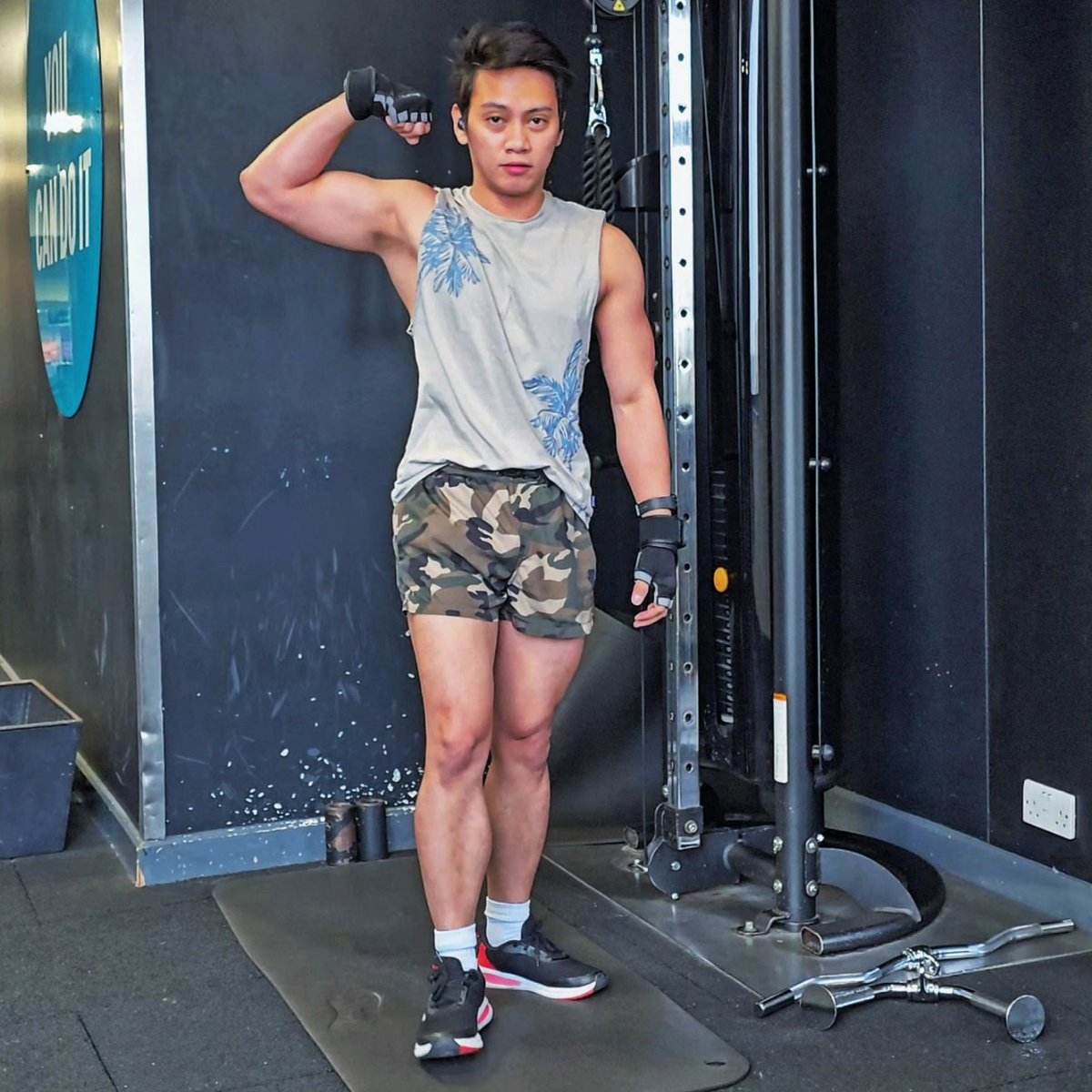 TheRealNarsJay's tweet photo. Flexin muscles, as I get back on track after more than a week of no gym session.
My playground 😉😉😉❤️❤️❤️
🏋‍♂️🏋‍♀️🤙👍😉😉😉😘😘😘 https://t.co/R4cNlxNNbV