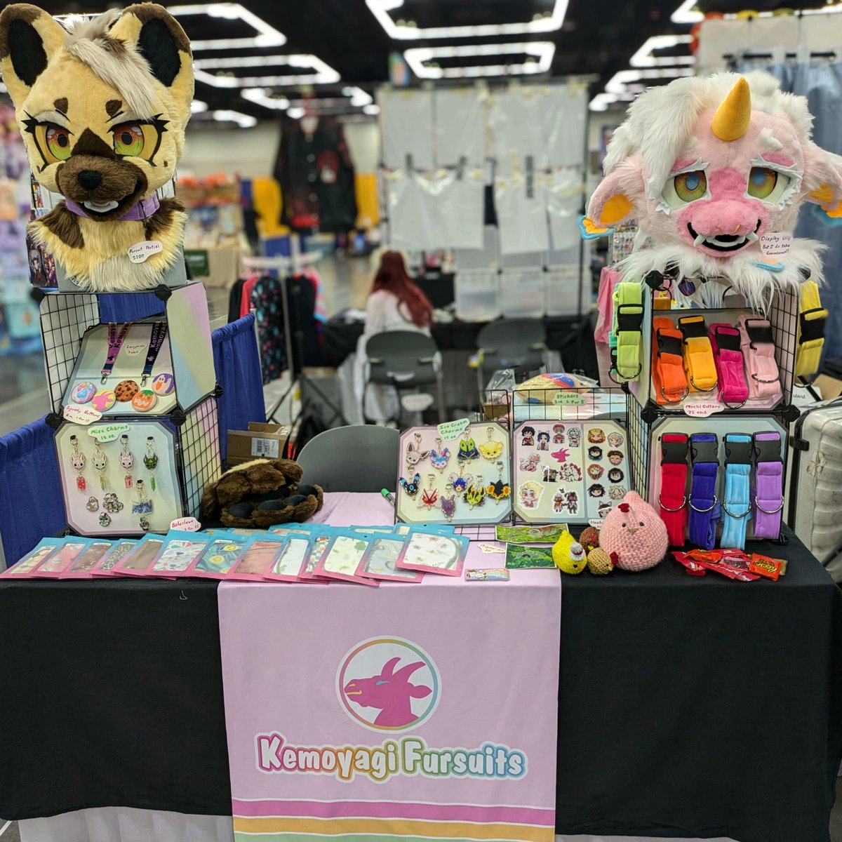 Kemoyagi's tweet photo. I'm vending at #kumoricon !! Come find me, im in the Artist Alley facing the voice actors area https://t.co/AZOBRTzwmN