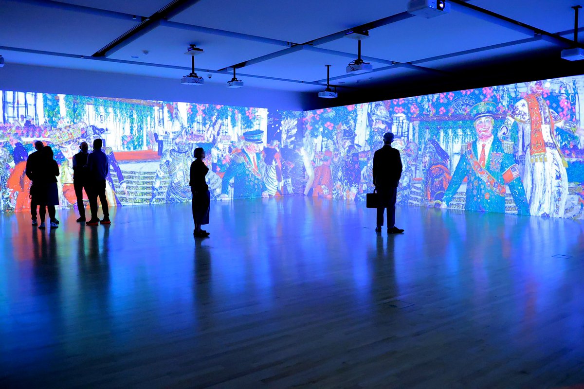 FedericoSolmiNY's tweet image. Magic atmosphere at the @NUBlockMuseum ! The Great Farce on view until Dec 1, 2024 #chicago #videoinstallation #FedericoSolmi