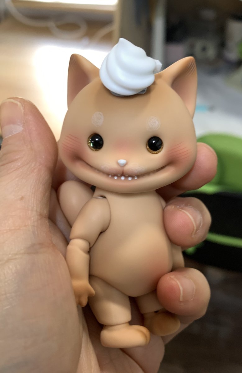 PIPOSDOLL's tweet photo. 커피 한잔 하실래요☕️ 믹스커피색ㅋ
私とコーヒーを飲みましょう☕️
Would you like to have a cup of coffee with me☕️
#piposdoll #4chi #pipos #피포스돌 #arttoy #fingertoy #big4chi #midnightcheshire #piposhalloween #Halloween2024 https://t.co/iB87acaSSc