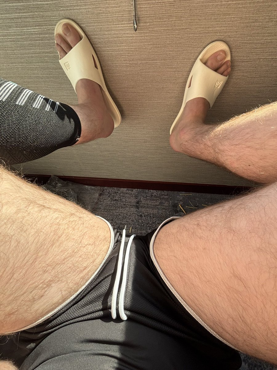 chromatikaoreos's tweet photo. Pulled a muscle fucking in the bath house last night #trombeta #lisbon #gay #bathhouse #crotch #cruising #twink #twunk https://t.co/lJtFohR8aV
