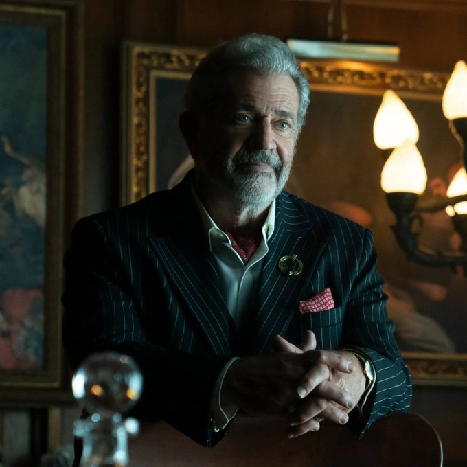 theCinemaholic's tweet photo. Mel Gibson has added a mystery drama to his upcoming slate! The Cinemaholic can reveal that the veteran actor will reportedly star in RJ Collins’ next feature ‘Blood of Man,’ also known as ‘Mermaid.’

Read more: https://t.co/GUMyjzx0f2

#MelGibson #RJCollins #BloodofMan https://t.co/1UgXQLZEsc