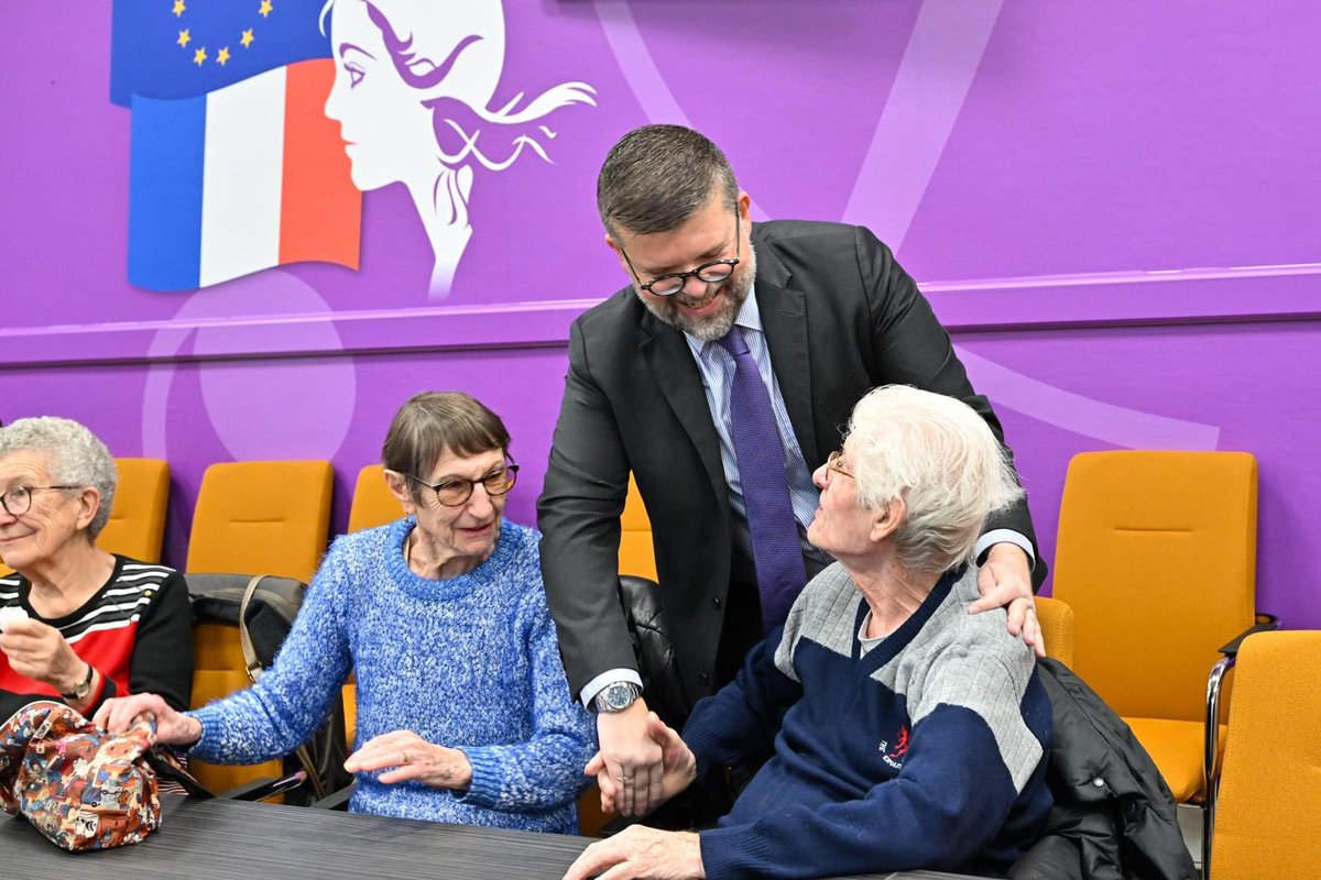 luccarvounas's tweet photo. Le ComitĂ© local @Alfortville_94 de la #FNACA organisait son AssemblĂ©e gĂ©nĂ©rale. Lâoccasion de rappeler avec nos Ă©lus lâimportance que nous attachons au monde #AnciensCombattants et le riche programme mĂ©moriel qui nous attend en 2025, notamment avec les 140 ans de la ville. https://t.co/esvkRjkoZ0