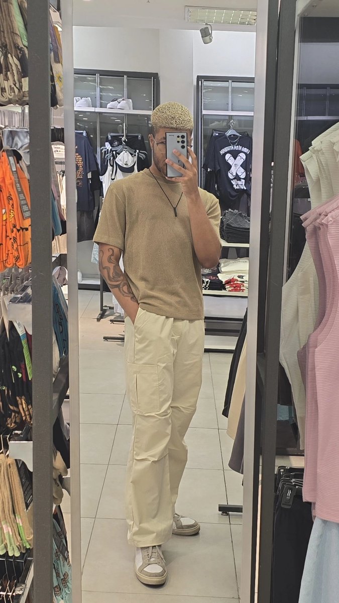 Ryel 🪐 (@gabrieu_el) on Twitter photo 