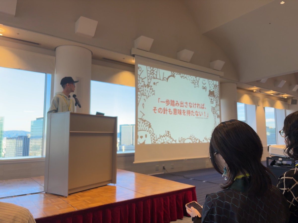 bluemode_art's tweet photo. 本日は、関西最大級のクリエイター交流イベント「クリエイター祭り」に招待して頂きました✨　様々な分野で活躍されているクリエイターさんのお話を通じて、今後のヒントを得る事ができました😊　また参加者同士での名刺交換の機会もあり、情報交換を通じてトレンドや知見を得ることができました🎨 https://t.co/MM6wAxPgE6