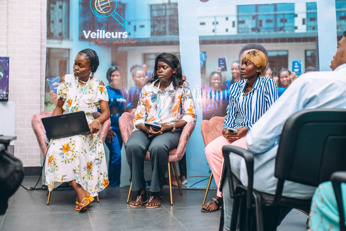 AlomboSonya's tweet photo. #MbokaDigital : Jour 3

La troisième journée a été entièrement consacrée à l'Hackathon, où 24 jeunes, repartis en six équipes, ont eu à présenter leurs projets visant à proposer des solutions digitales afin de répondre aux problèmes du système de santé de la RDC https://t.co/f2XaLe6ueL