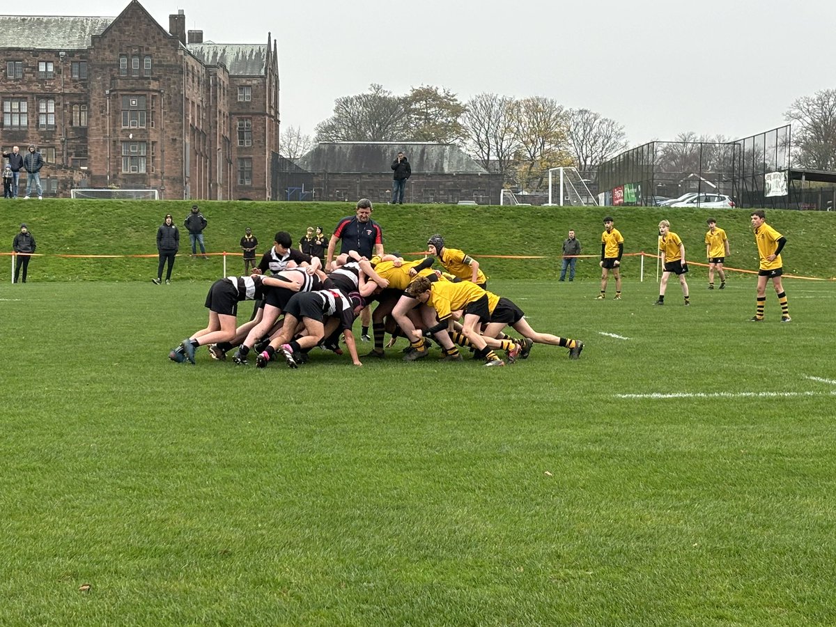 BSBDSport's tweet photo. Thanks to @stockportgs and @BuryGrammar for the Rugby and Football games, six wins, one loss and a draw but most importantly lots of boys enjoying their Sport! 🏉⚽️

#BSBDSport @BoltonSch https://t.co/qenhWDODAk