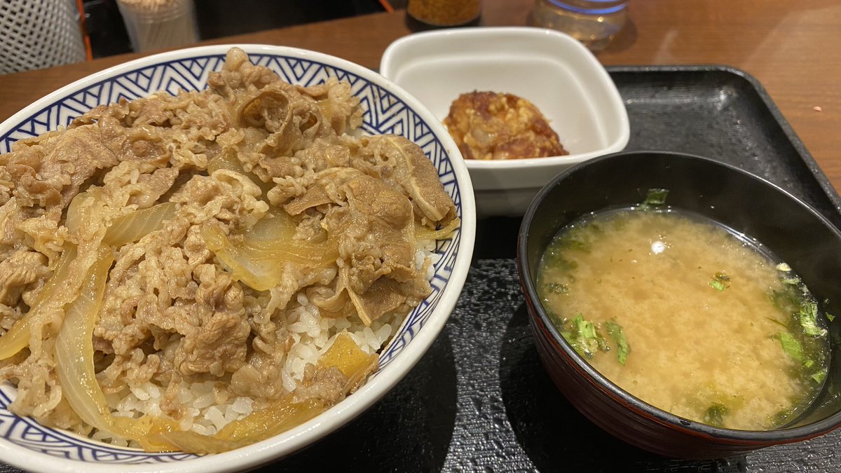 Wicked_4545's tweet photo. スタバなう https://t.co/W6L5jMaDQx