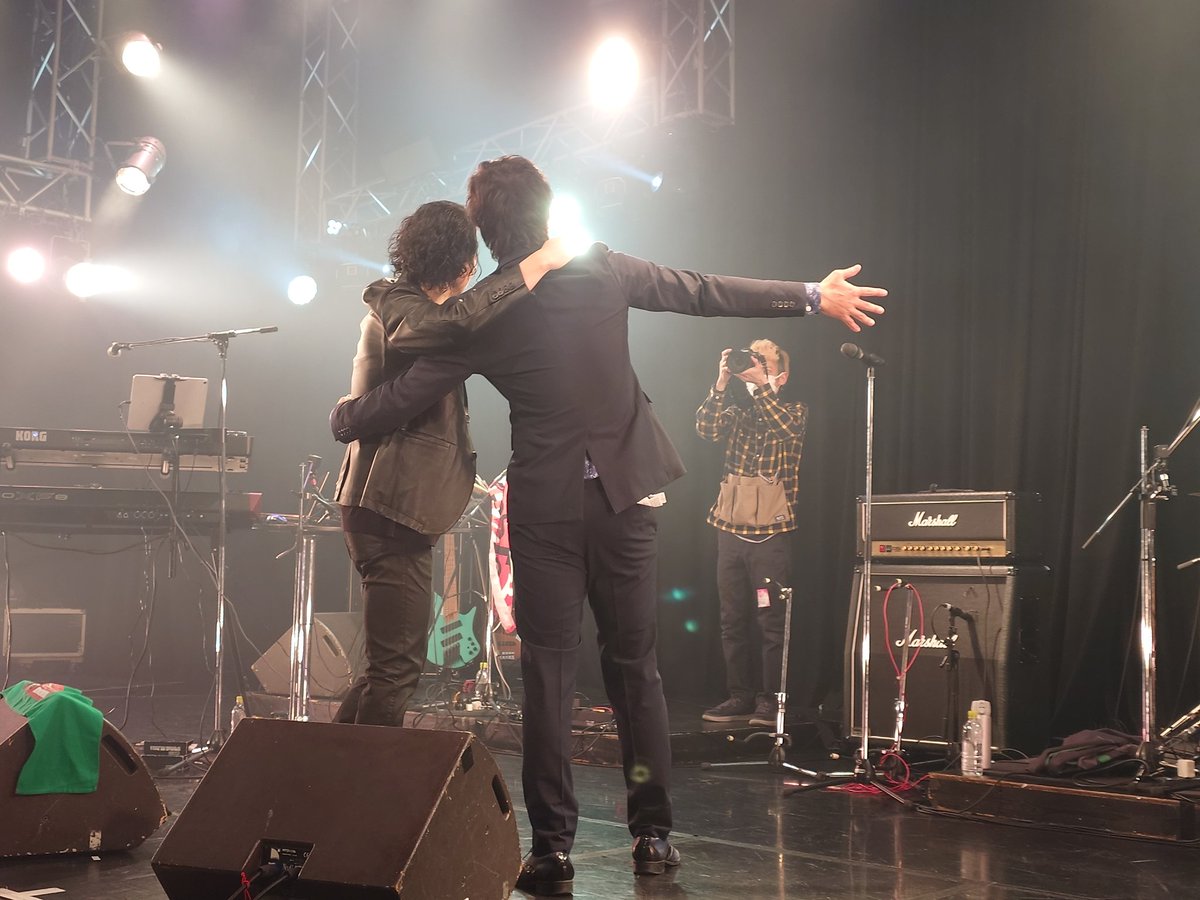matsukichi22's tweet photo. 終わっちゃった…大好きだったあがちんもひーぼーもいるGLASSTOP‥でも気づけは…けーたろーくんと岡村さんのいるGLASSTOPが私を支えてくれていた事にも改めて気づけて…積み重ねてきた時間を振り返り噛み締めながら…最初から泣いてたけど…さよならを言わせてくれてありがとね💗#GLASSTOPの日 https://t.co/3pZe9OIW59