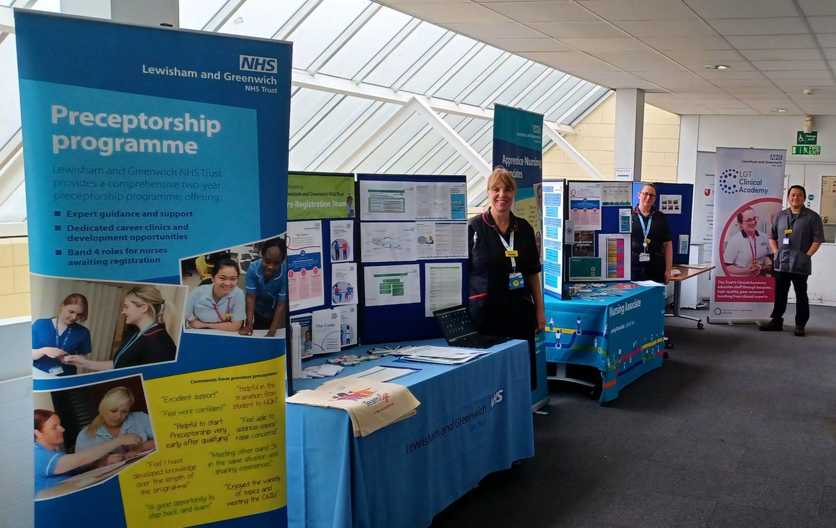 I always enjoy speaking with #Learners.
Today I'm with #Educator colleagues speaking to #FutureNurses &amp; #FutureNursingAssociates at the <a href="/lgt_recruitment/">Recruitment_LGT</a> Open Day.
Fab to hear their experiences from #placement, explain the #GuaranteedEmployment process &amp; #AccreditedPreceptorship