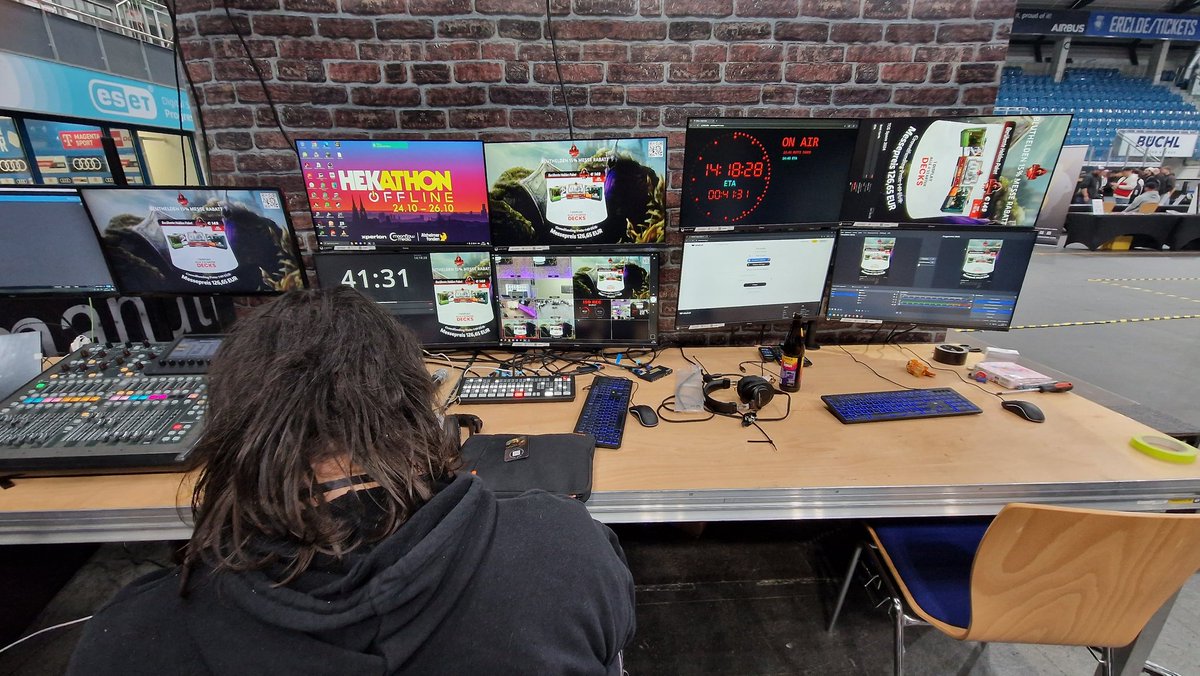 Tag 1 der TCG Space in Ingolstadt ist in vollem Gange.