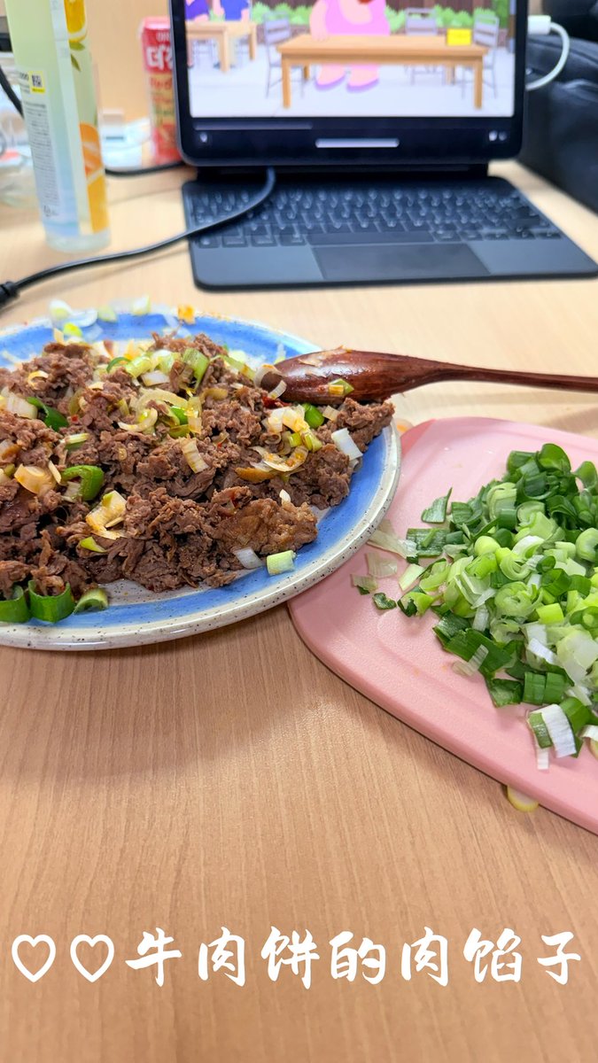 Haojunping's tweet photo. 大家一起合作的美食日常～ https://t.co/GPQAKlgg9w