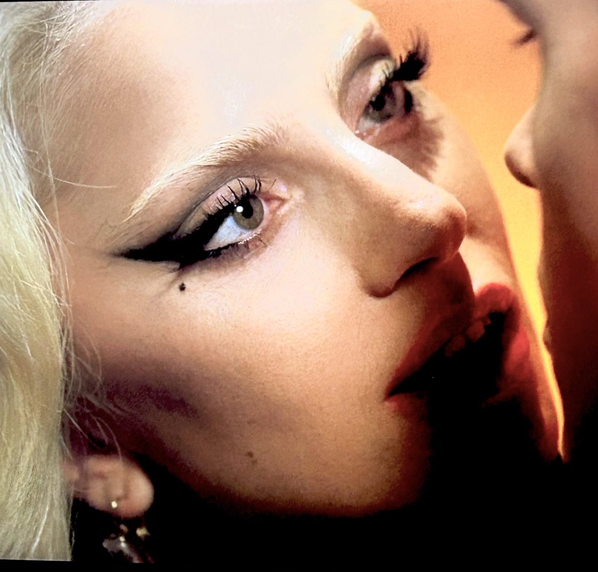 mrphineprxncess's tweet photo. lady gaga https://t.co/aQr2Vw8NIj