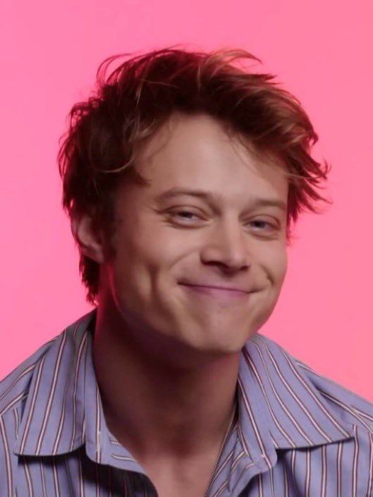 Daninseries tweet media