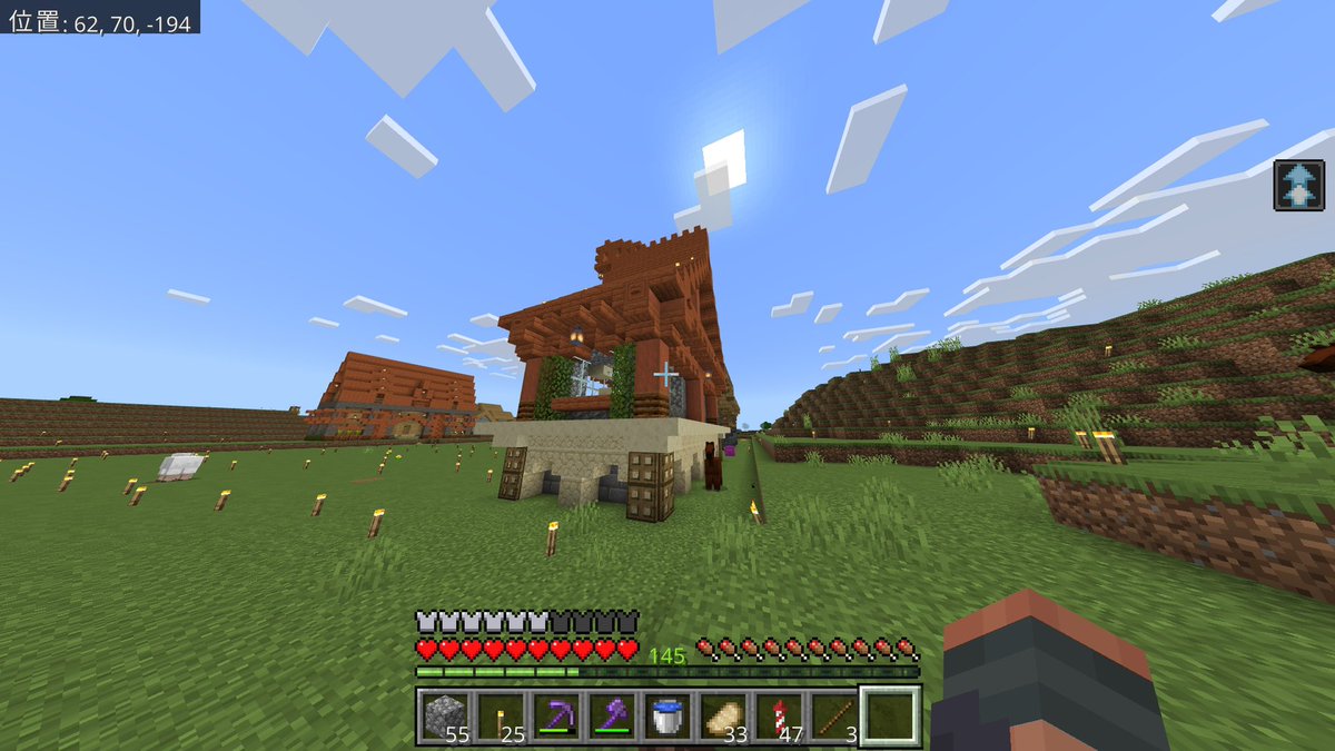 Tchan111111's tweet photo. #Minecraft #マイクラ #マイクラ建築
砂漠の素材を使って家を作りました〜 https://t.co/QGNCqHg7qy