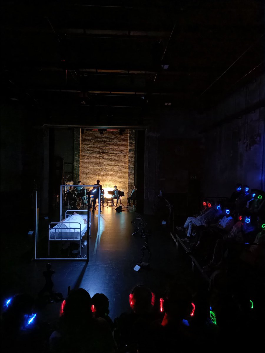 CrossingLines tweet media