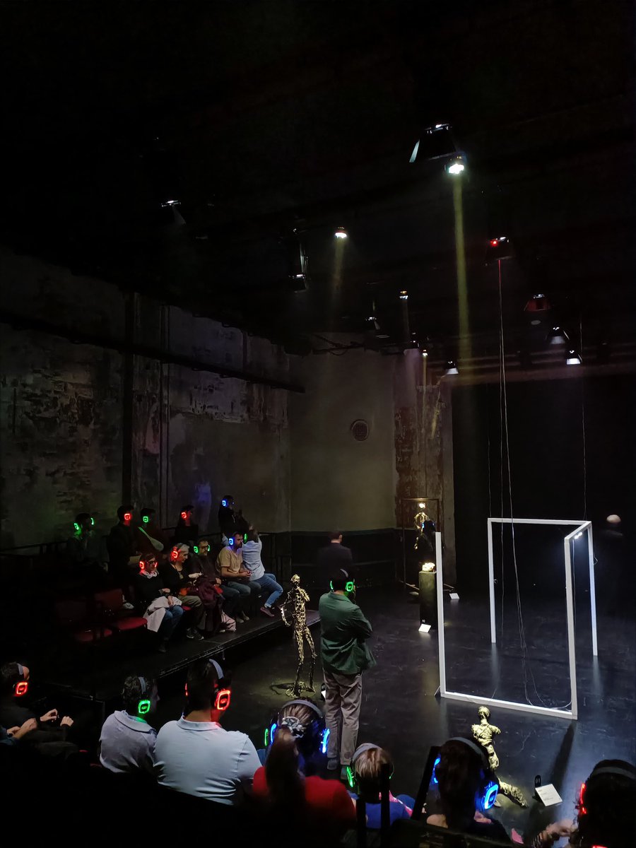 CrossingLines tweet media