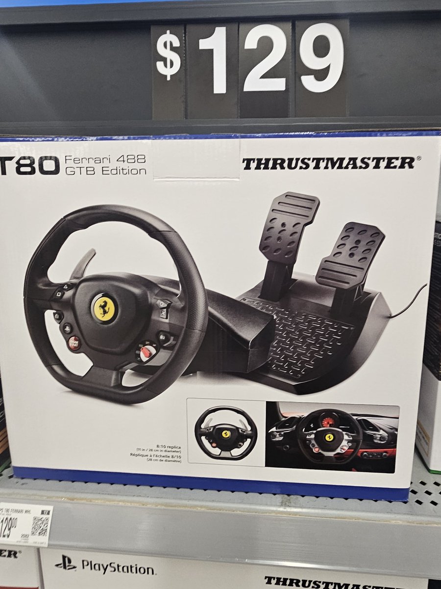 CloverandAnais's tweet photo. @Caddicarus coming back here to inform you: The THRUSTMASTER brand is alive and well 🍀 https://t.co/5NQXTGN3jz