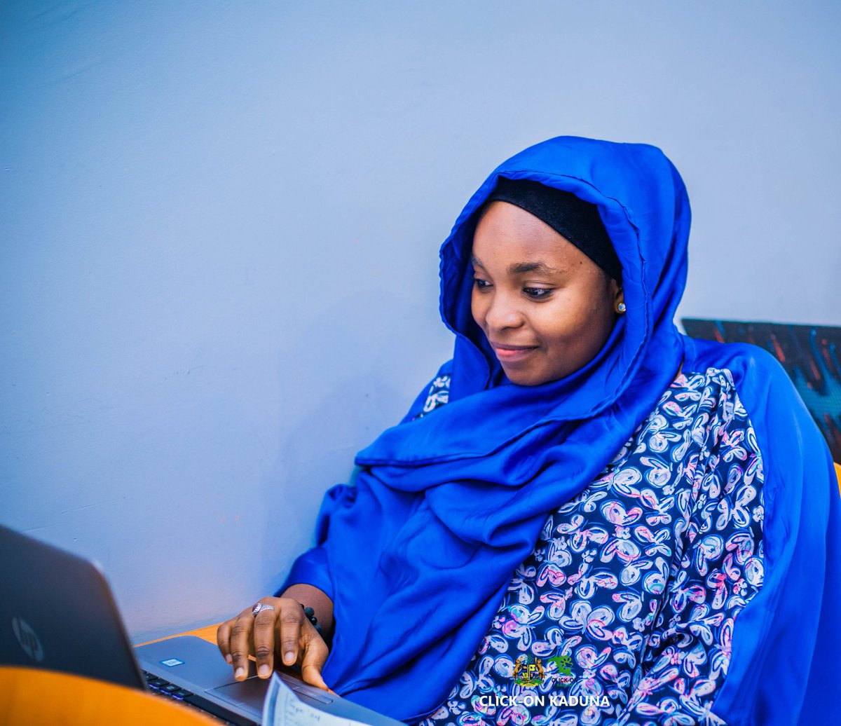 noorandnumbers's tweet photo. Unshaken, unstoppable and unbreakable.
الحمد والمجد والشكر كله له.
#dsfp4.0
#techboss
#DataScientist
#DataAnalyst
#Statistician https://t.co/qeZY1QkIof