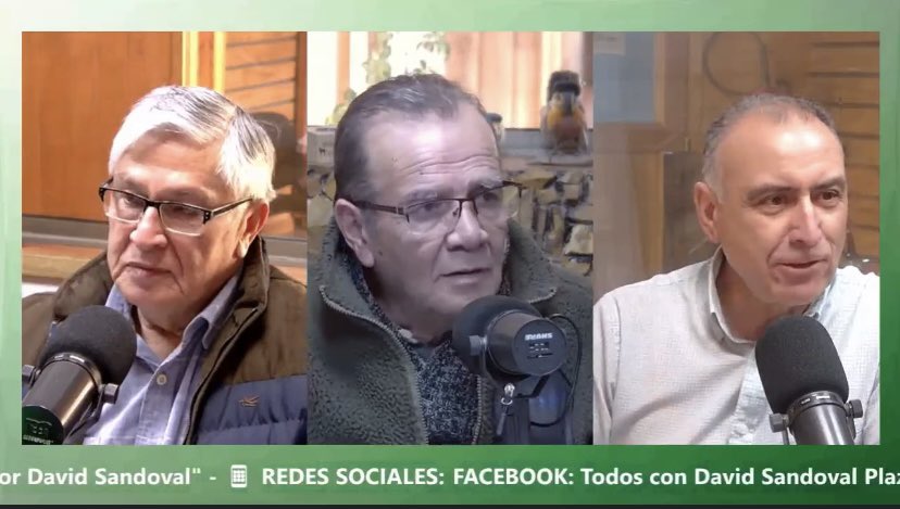 Hoy hacemos Construyendo Puentes 📻junto a nuestro flamante alcalde de Cochrane <a href="/patricioUlloaG/">Patricio Ulloa G.</a>. Saludos a toda la región de Aysen! <a href="/SergioBecerraXI/">Sergio Becerra Mera</a> <a href="/SenadoresUDI/">Senadores UDI</a> <a href="/AlejandraAysen/">alejandra valdebenito</a> <a href="/AndreaPonceOliv/">Andrea Ponce</a> <a href="/marcelosantanav/">Marcelo Santana, Gobernador de Aysén</a> <a href="/7_omunoz/">Omar M. Sierra 🇨🇱</a>