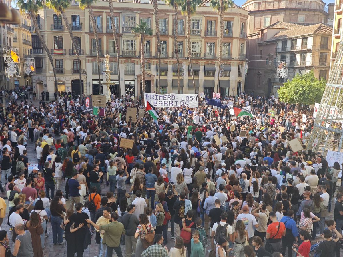 La lucha es el único camino...

¡Seguimos!

#MálagaParaVivir