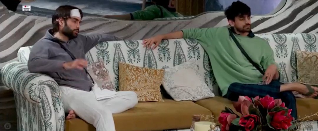 Top 2 of this season 🔥🔥

JANTA KA LADLA VIVIAN 

#VivianDsena