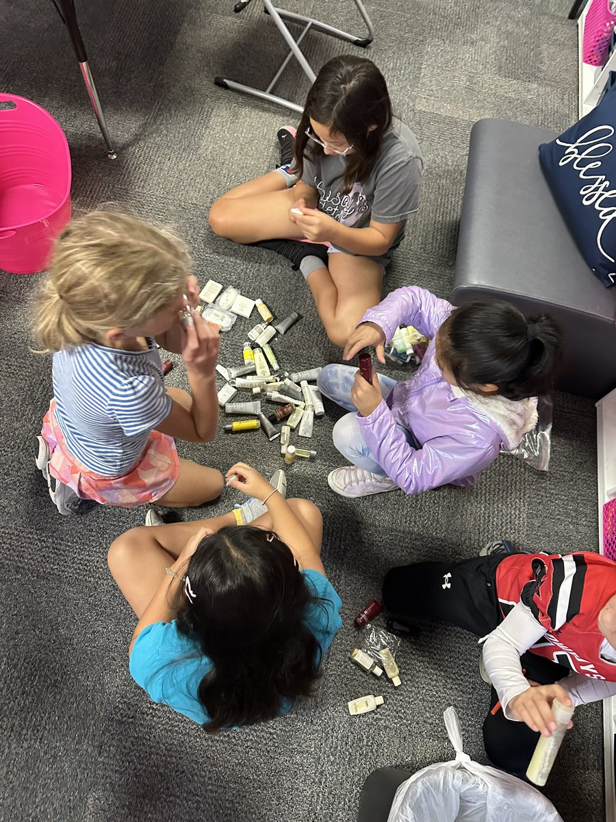 ♡Ĺ𝔢ｓlίᵉ 𝓗єＬⓌ𝓲g ❤️ Dyslexia Therapist CISD tweet media