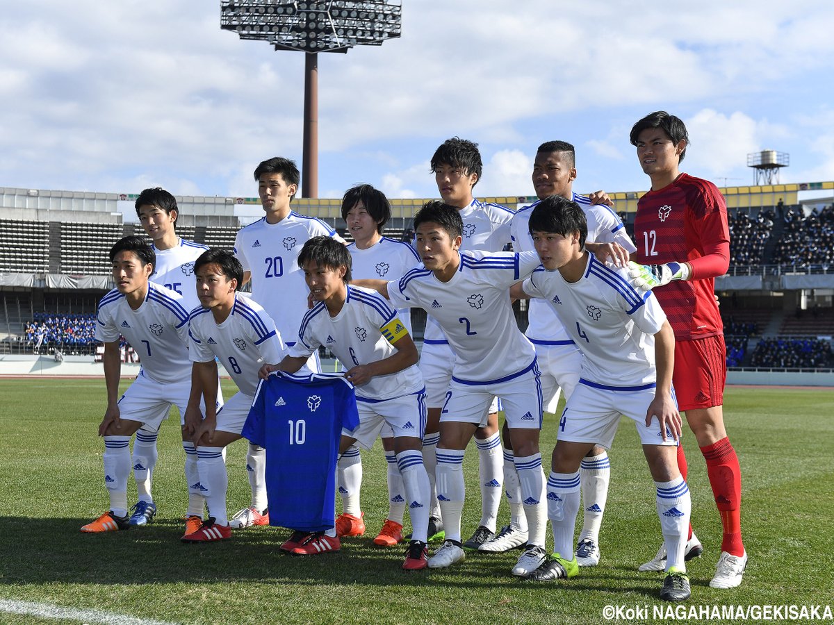 gekisaka's tweet photo. インカレ準V後に指導者キャリアへ…東海大甲府の指揮官に今季就任、30歳・大石奨悟監督が目指した選手権の舞台

https://t.co/KFYRiOdhxB

#ゲキサカ #高校サッカー #選手権 #全国高校サッカー選手権 https://t.co/wH8njytQpW