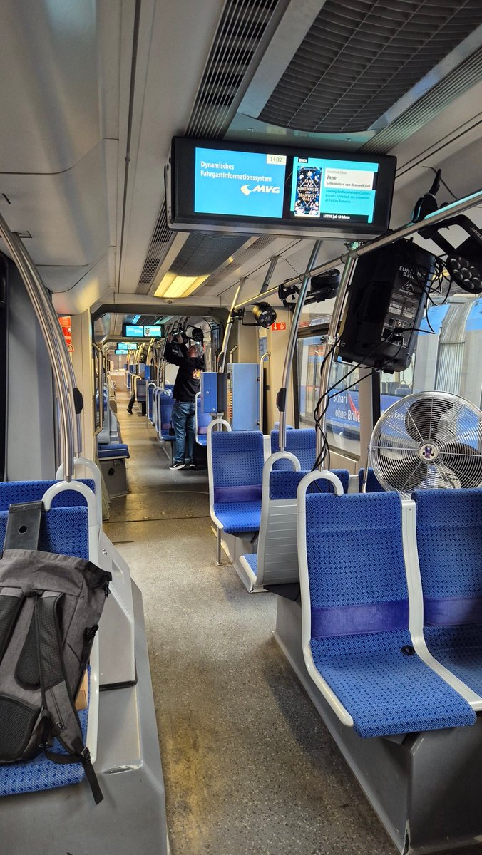 Augsburger Furrytram tweet media