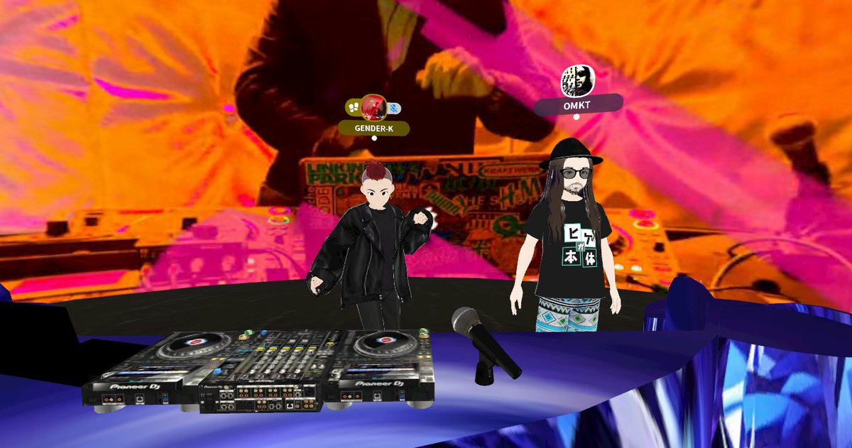 rrk9m4KSo2B07tt's tweet photo. アバターそっくりなんわらう #cluster #琉球硬蹴音符黒盤拳 #HARD_TECHNO #D&B #OMKT #GENDER_K #neu #エリチ
https://t.co/lNn7eptWvg https://t.co/pJh3OGAGZr